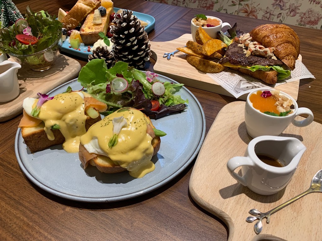 步子小路 LA ROUTE DE BUZI 的照片