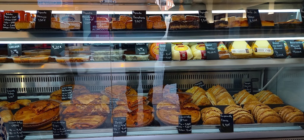 Paladar de galicia - Las mejores empanadas gallegas en Alcorcon — Ambiente