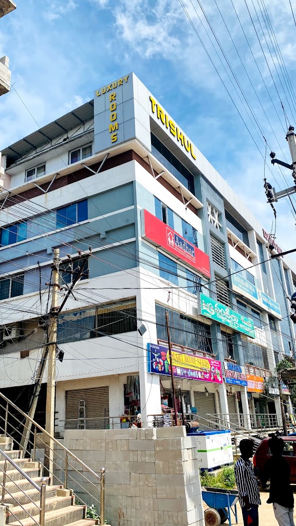 Trishul Luxury Hotel Rooms