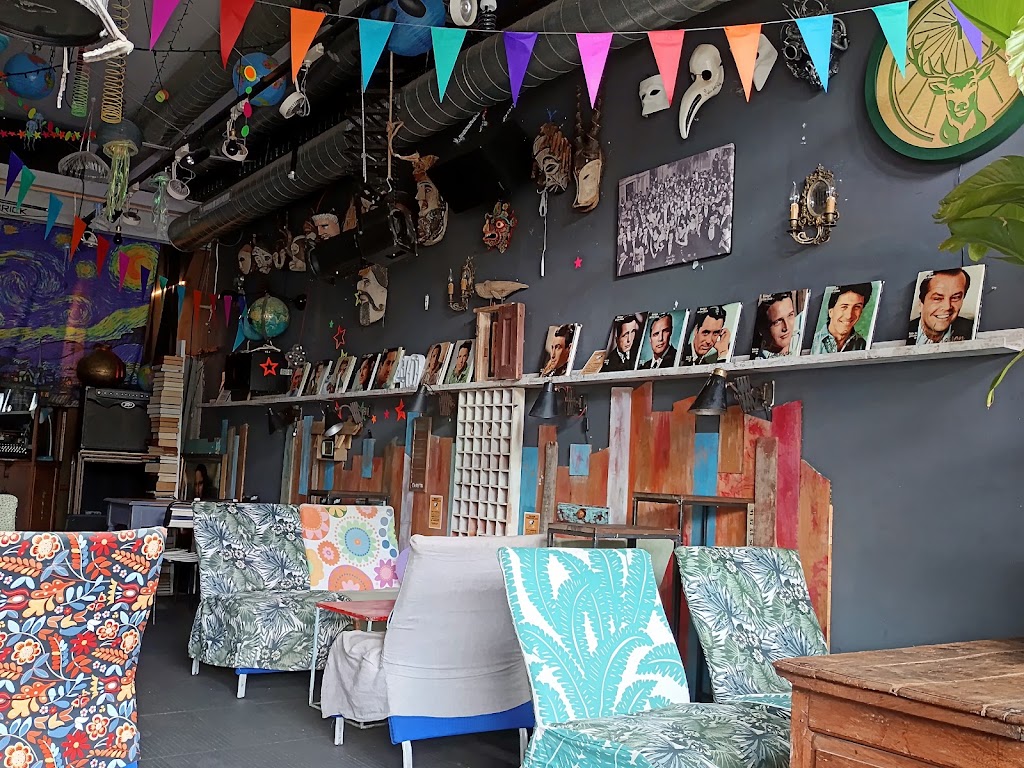 Kubrick Bar Bilbao — Ambiente