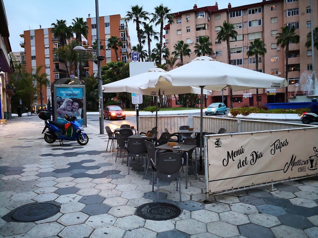 Cafe bar Los Mellizos — Ambiente