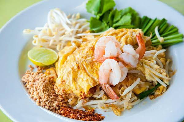 ร้านผัดไทยโบราณ ไร้ที่นั่ง's Photo/Menu