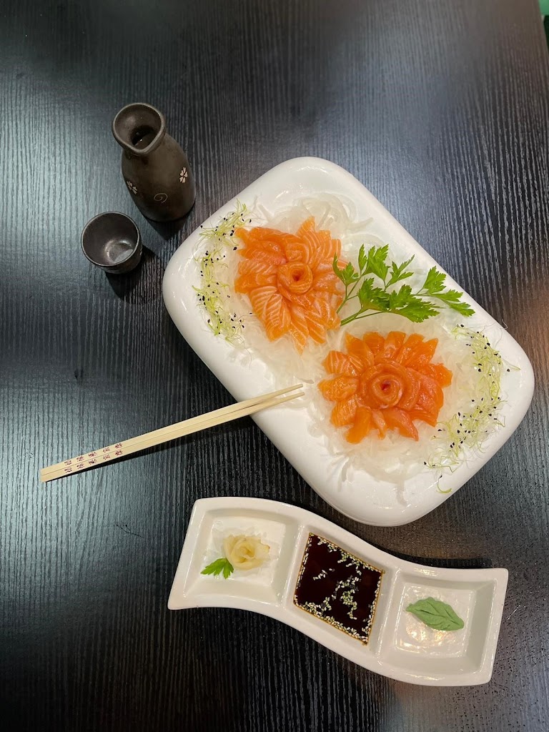 Yuan Restaurante — Comida y bebida