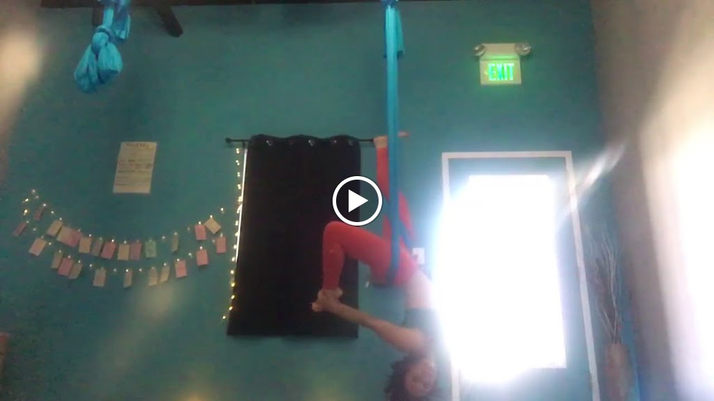  BreakAway Yoga Studio