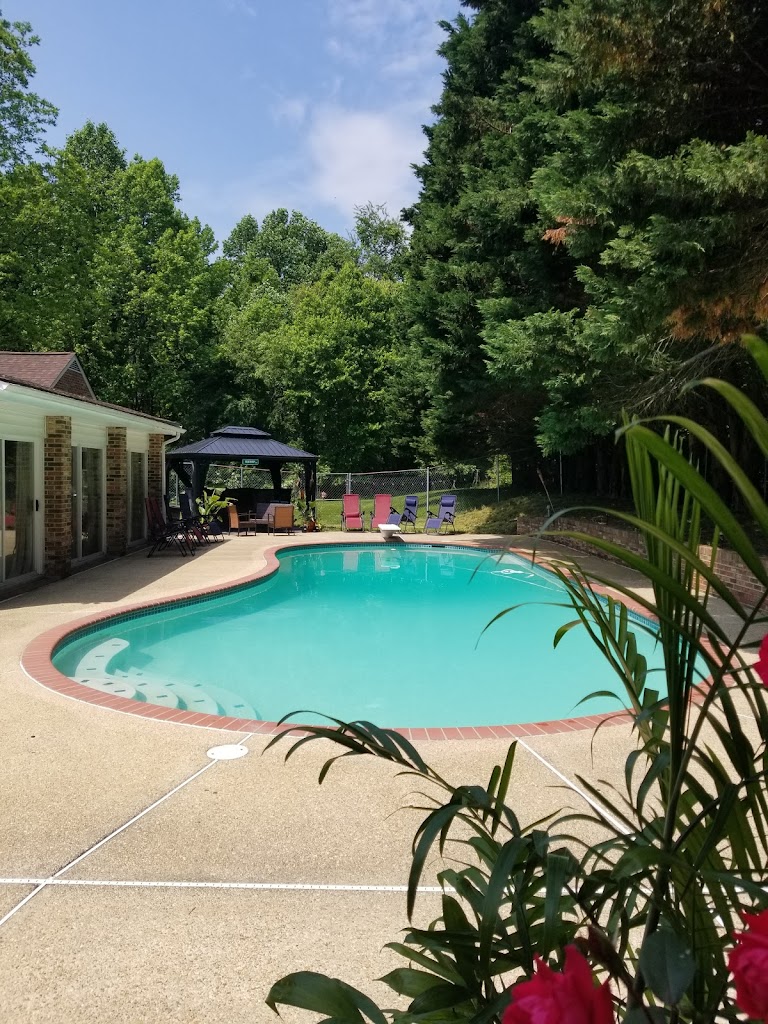  Zenergy Pole and Yoga