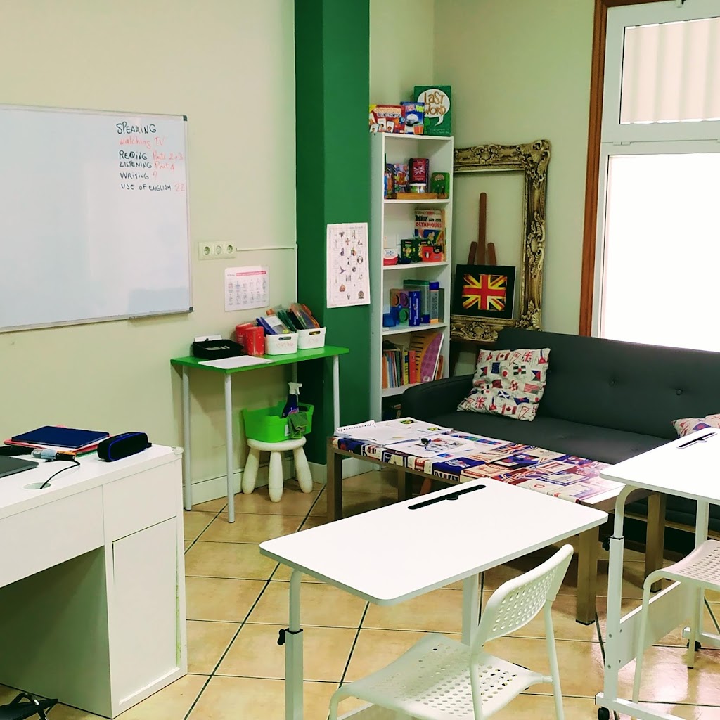 Speak UP - Language Lounge