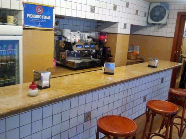Churreria Cafeteria MariCarmen — Ambiente