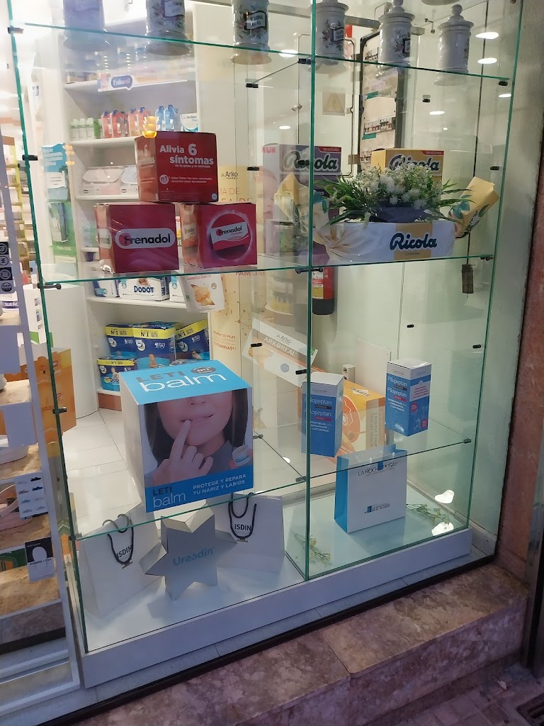 Farmacia M. Lluch Y C. Lluch