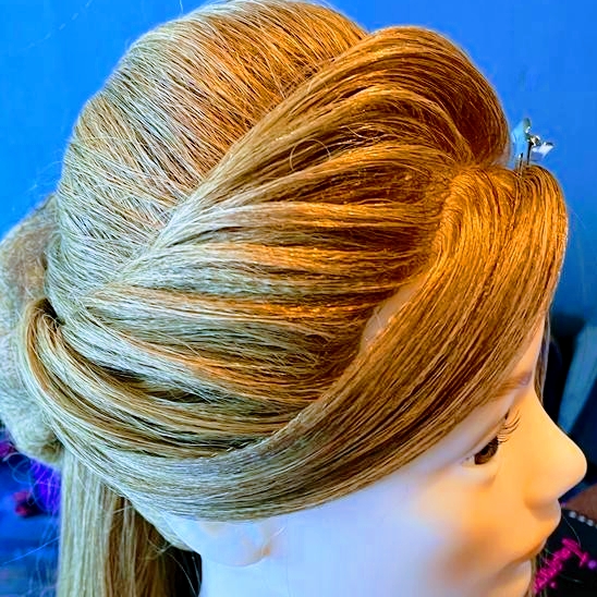 Sree Ashabeauty Worlld Ak24 Makeup Studio