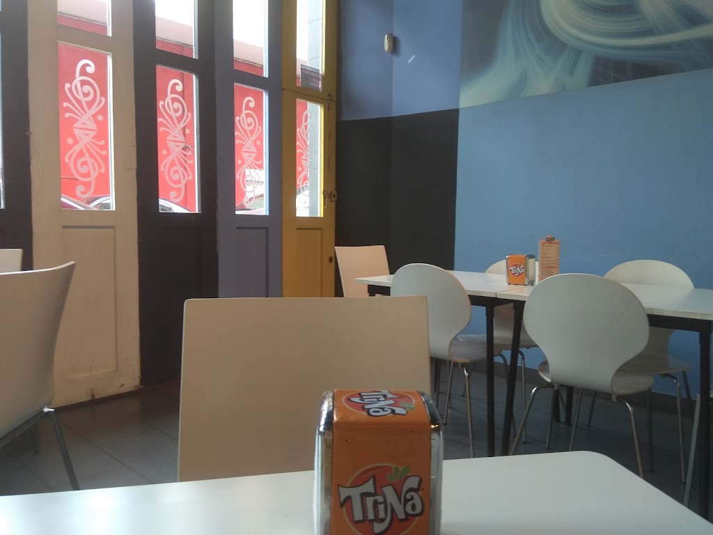 Cafeteria Indiana — Ambiente