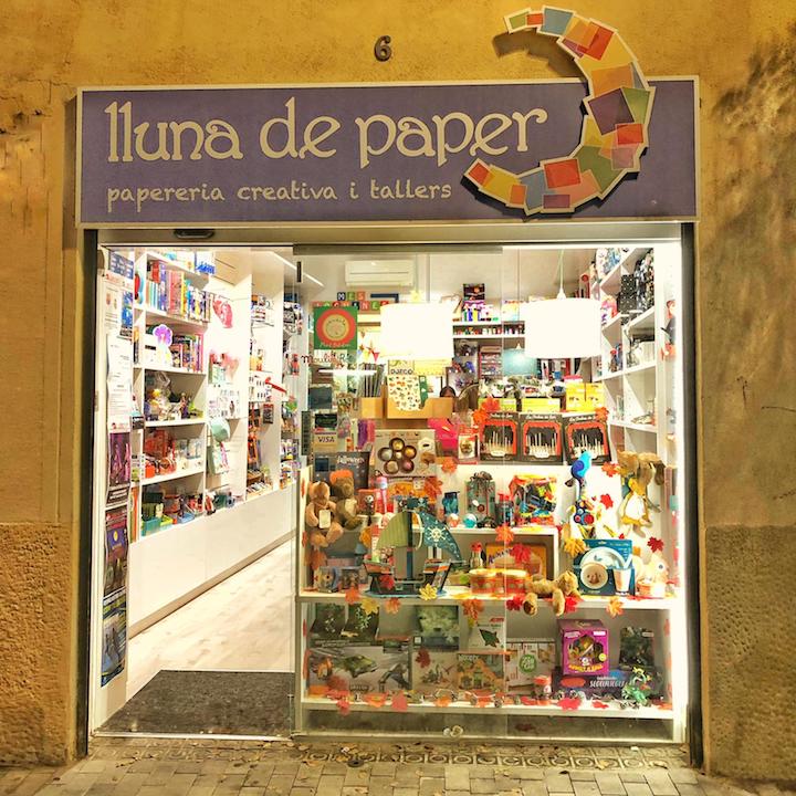 Foto 2 de Lluna de Paper