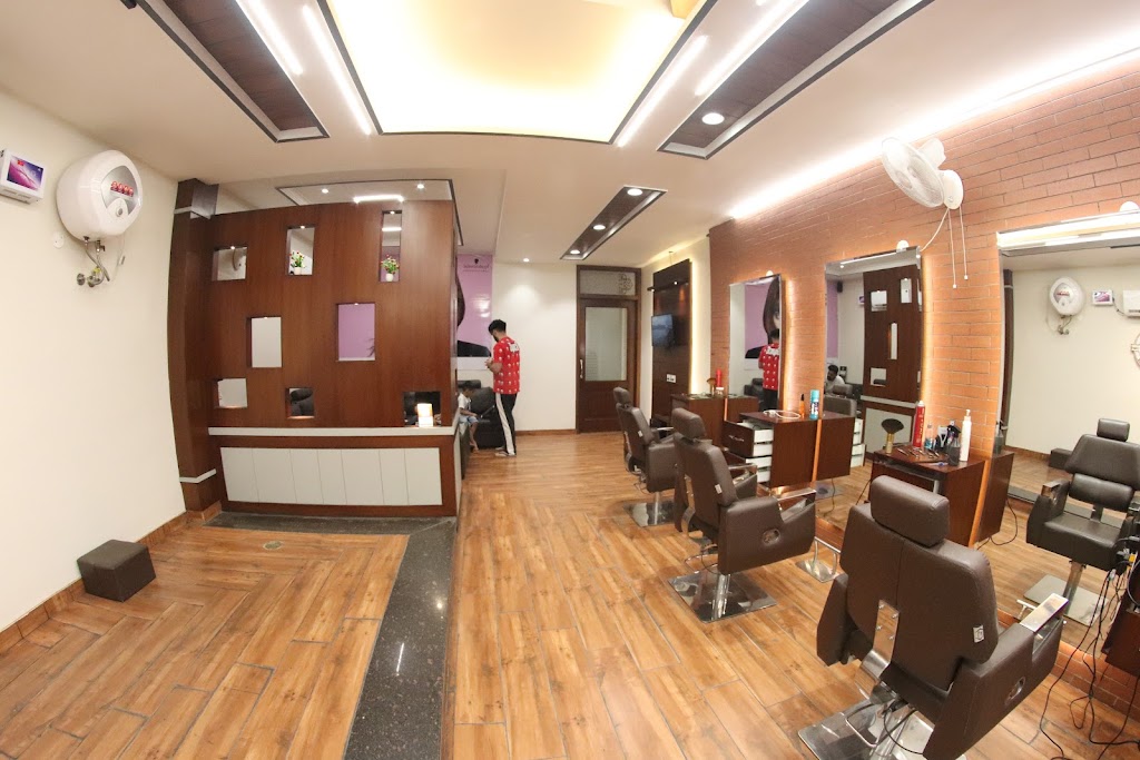 Teji Barber Unisex Salon Academy