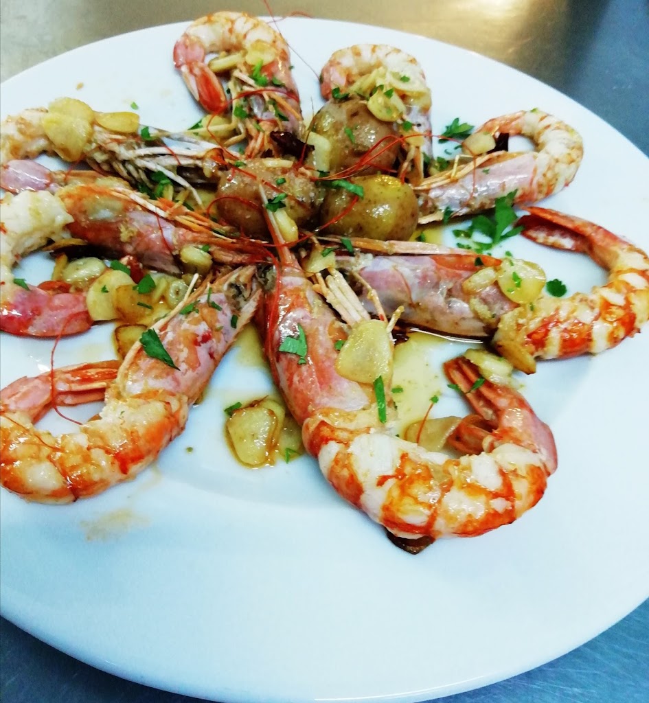 Restaurante Arrayate un Millo — Comida y bebida