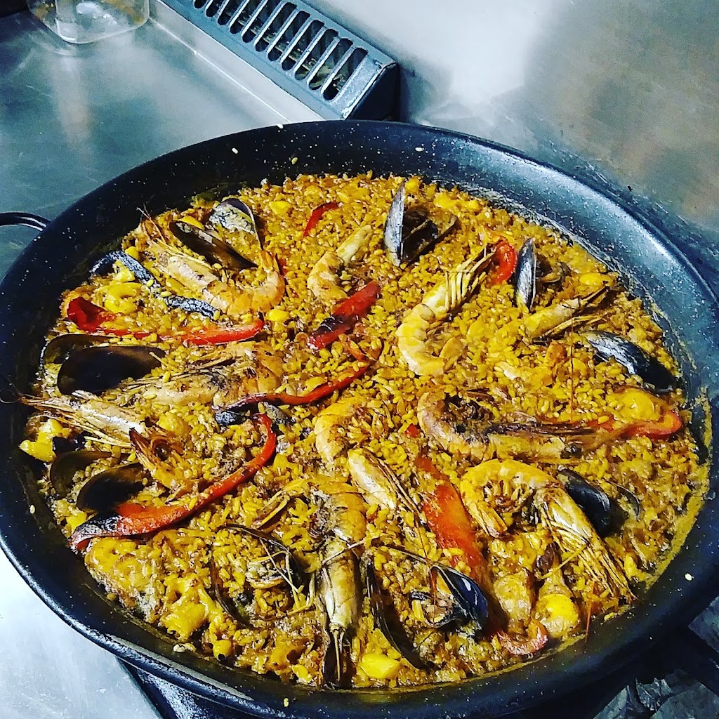 Algo Piola cafe bar — Comida y bebida
