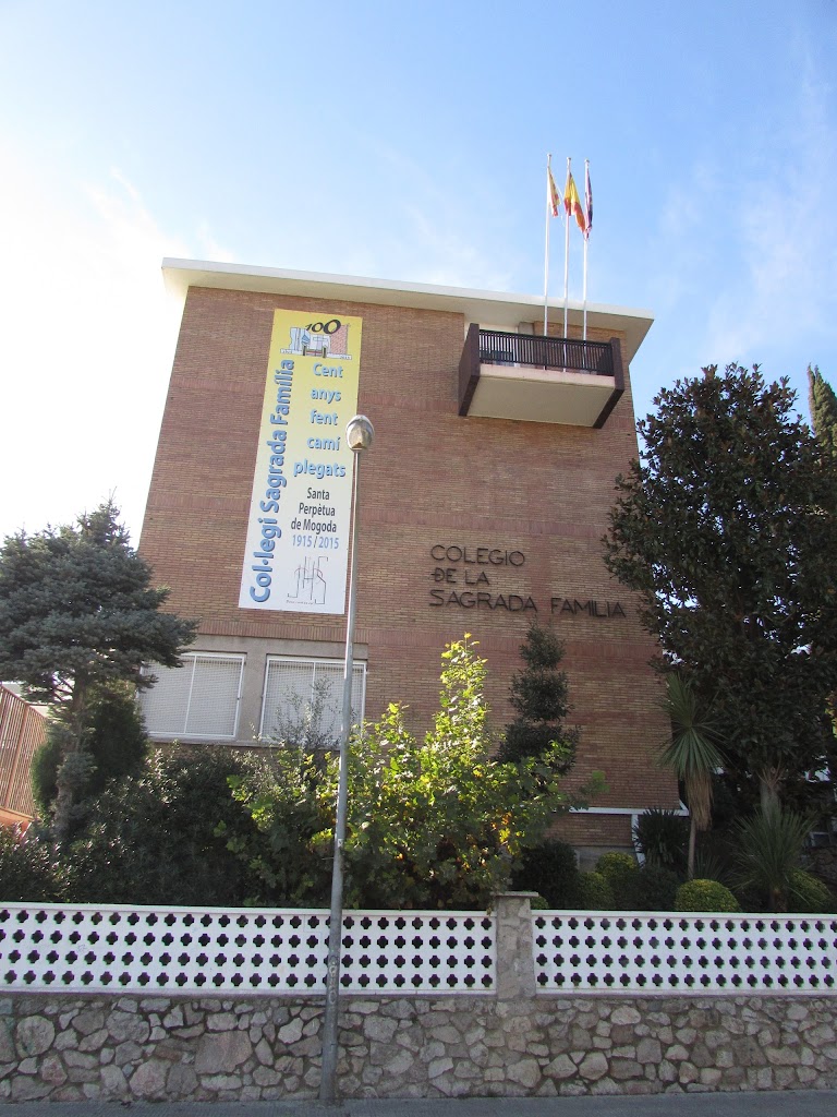 Escuela Sagrada Familia