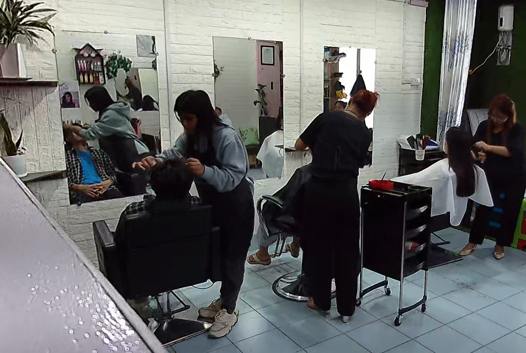 Akhrie Beauty Parlour