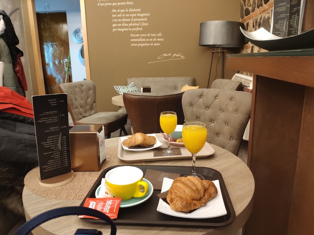 Werther cafe — Comida y bebida
