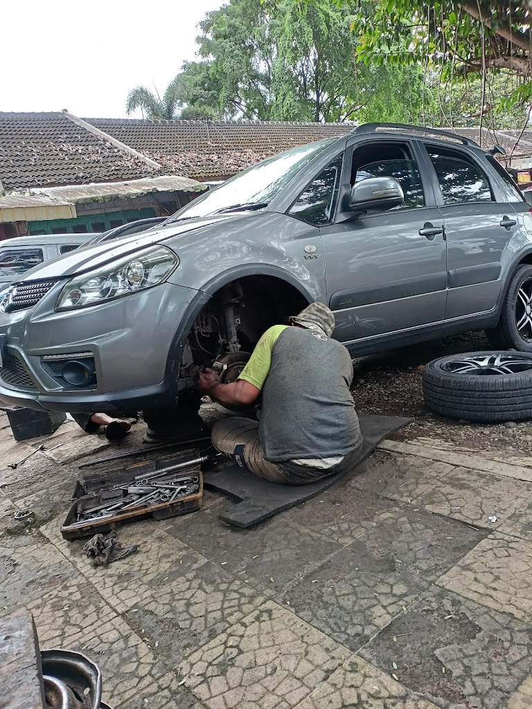 Bengkel Kaki2 Putra Garut
