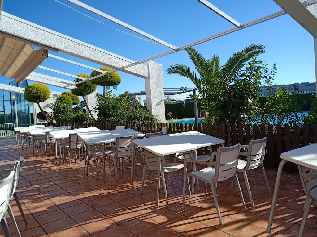 Arroceria Els Tarongers / Residencial Reva