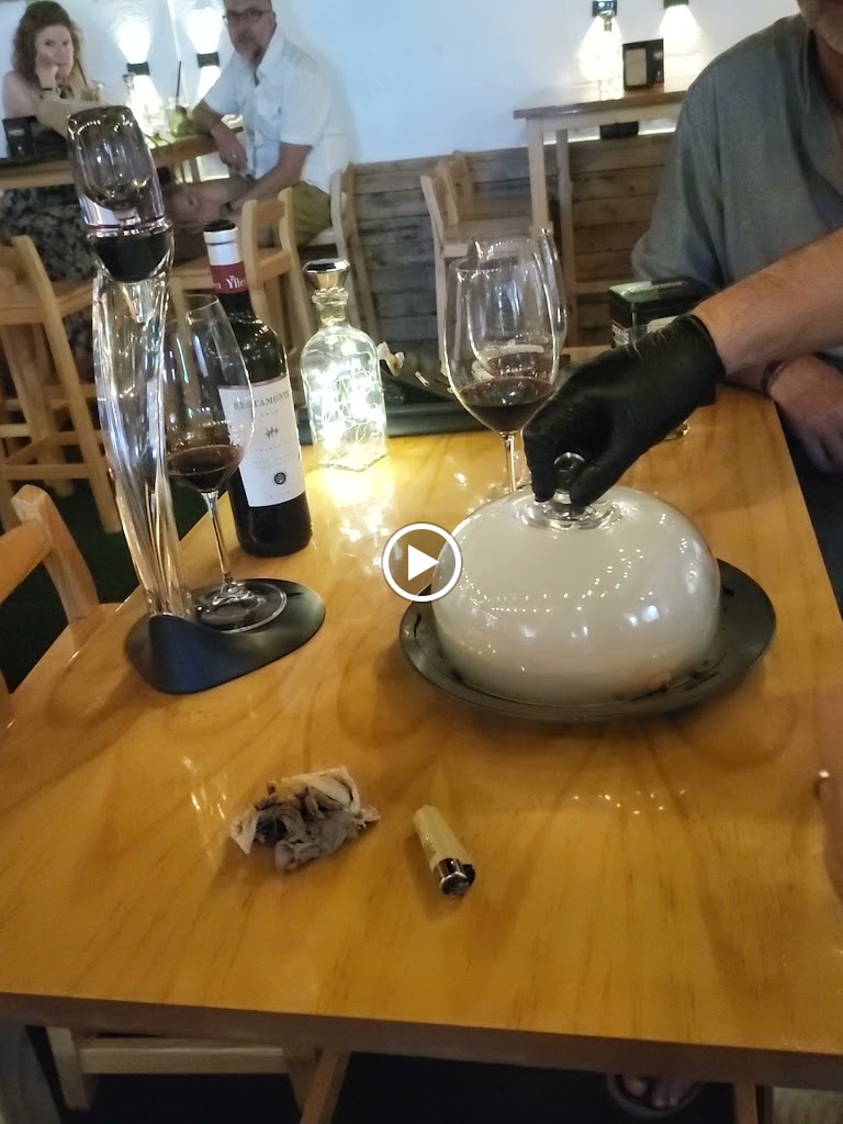 AL ALBA bio-gastrobodega — Videos
