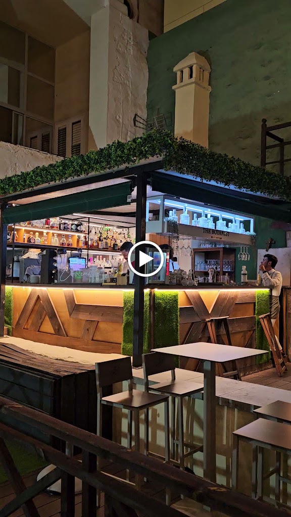 Emblematica Rooftop — Ambiente