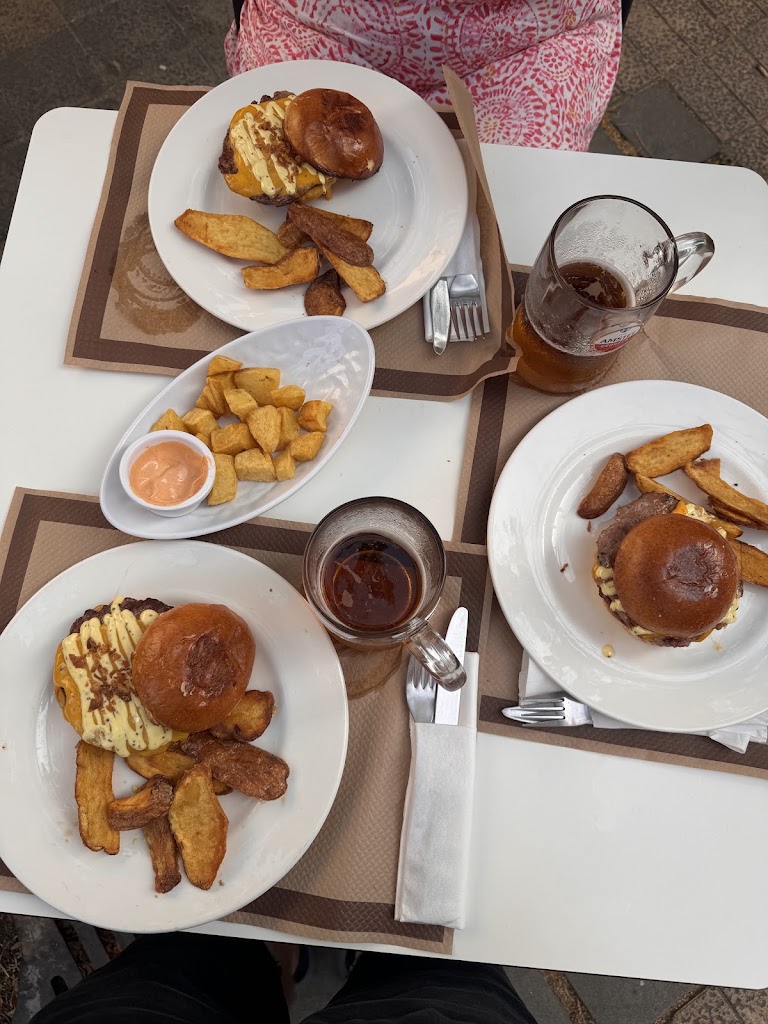 Restaurante Favela Cafe — Comida y bebida