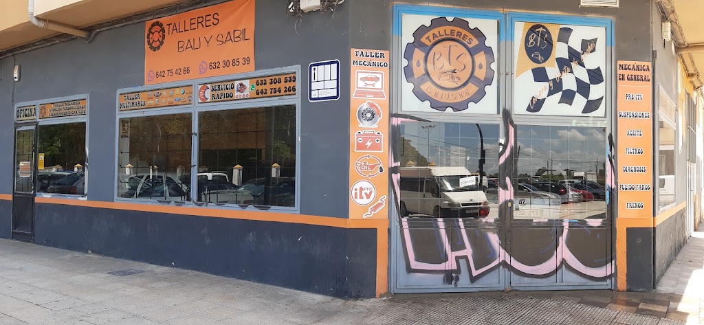 TALLERES BALI Y SABIL — Exterior