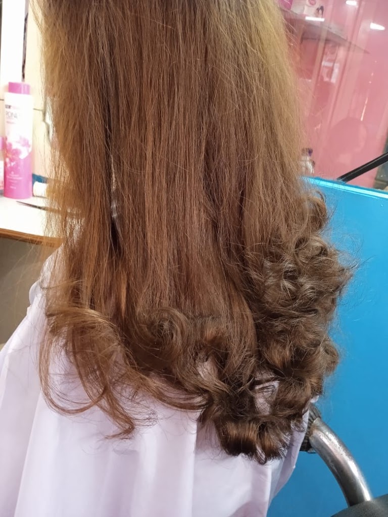 Prava Beauty Parlour