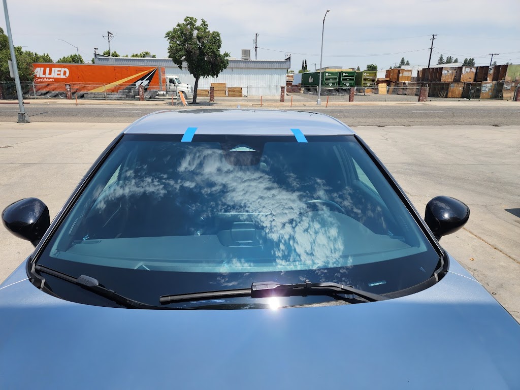 Sun Valley Auto Glass in Fresno