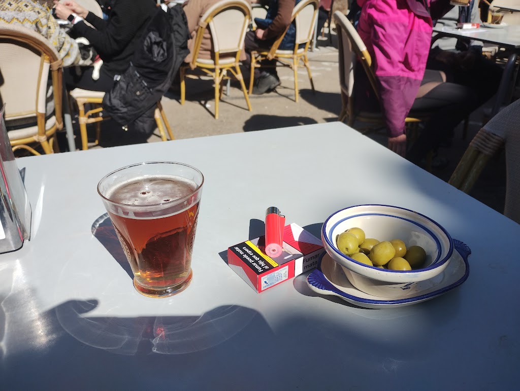Bar El Cantonet — Comida y bebida
