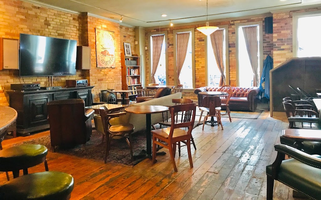 The Queen & Beaver Public House in Toronto