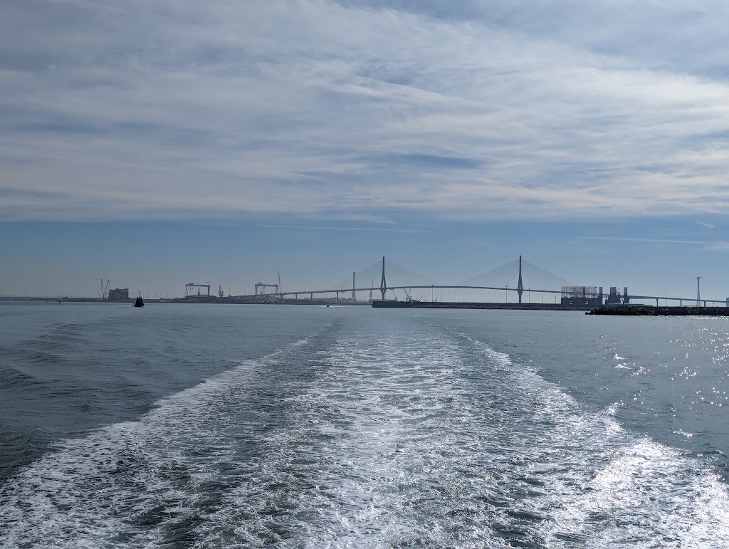 Catamaran Cadiz Puerto S. M.