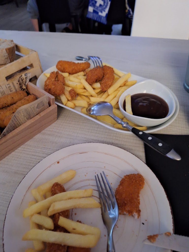 O Refuxio Do Moucho — Tiras de pollo