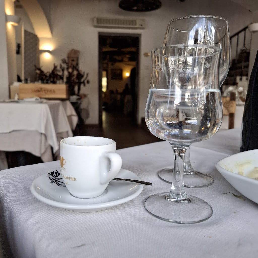 Restaurant La Masia de Sitges — Comida y bebida