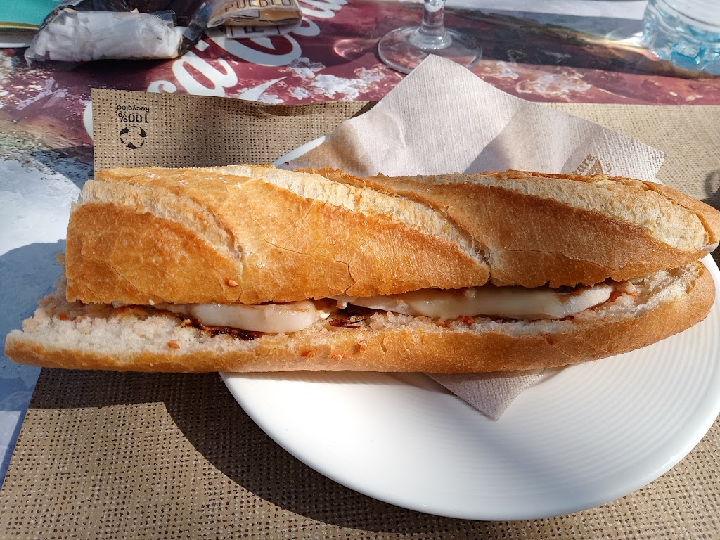 Restaurant Bar Zona Firal — Comida y bebida