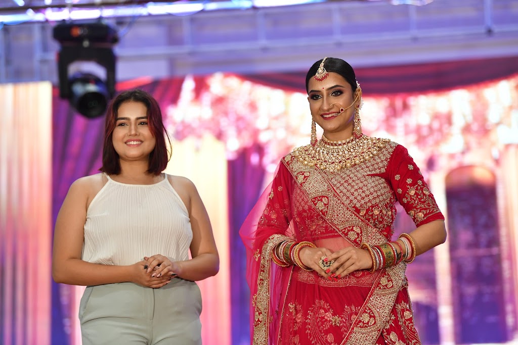 Sakhi Beauty Line Himadri Sharma Best Beauty Salon And Training In Banswara And Udaipur