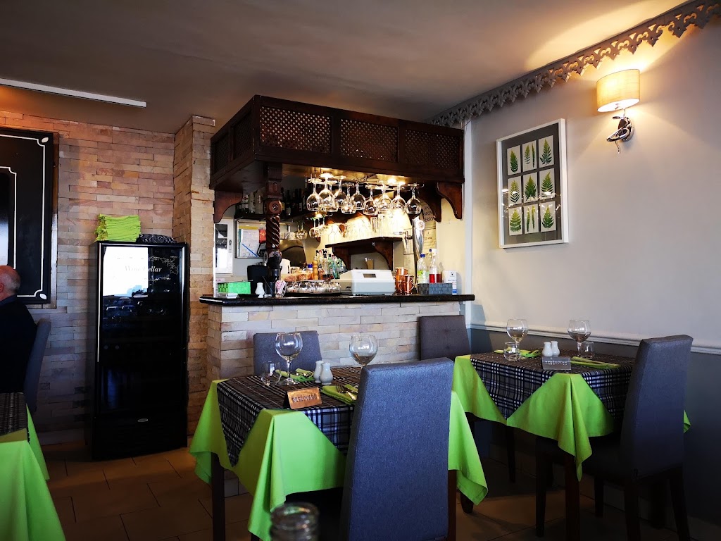 Little Elm Restaurant — Ambiente