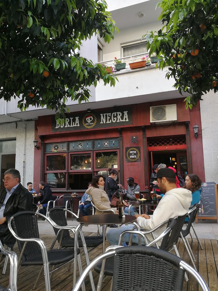 Bar Burla Negra — Ambiente