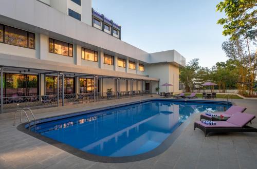 Vivanta Mangalore Old Port Road
