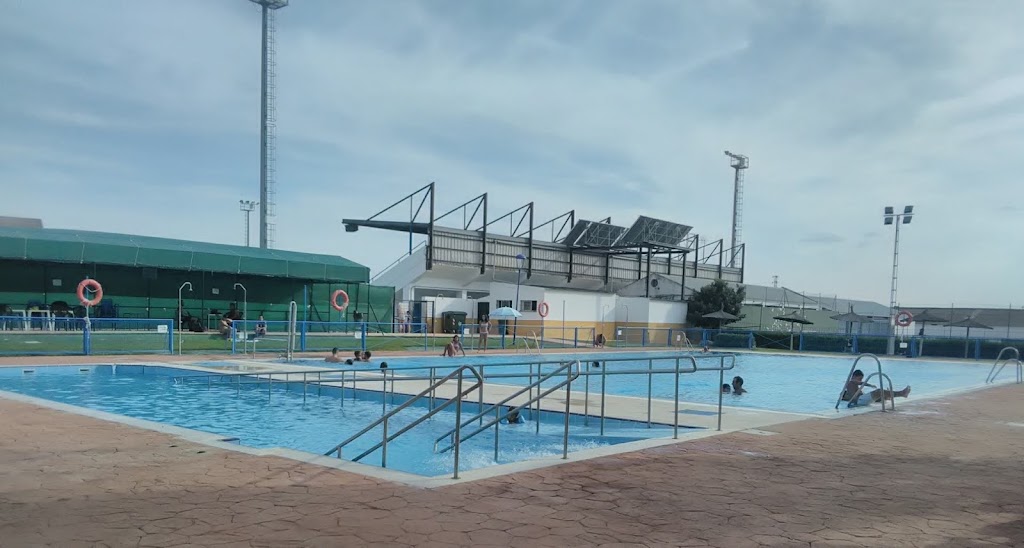 Piscina De Marchena — Piscina