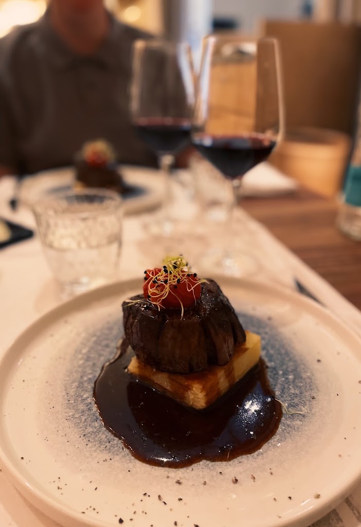 Es Mercat — Comida y bebida