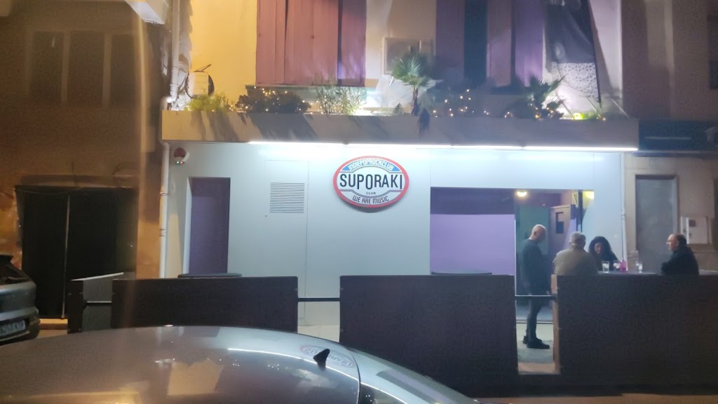 Suporaki club