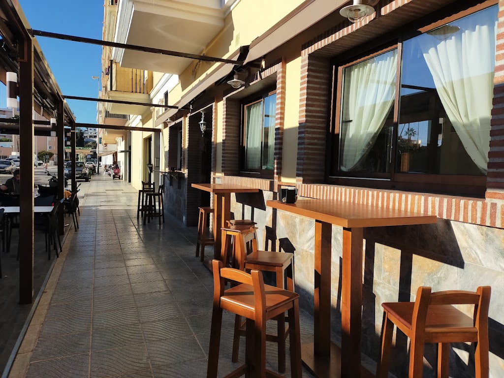 Taberna Baron De Cutar — Ambiente