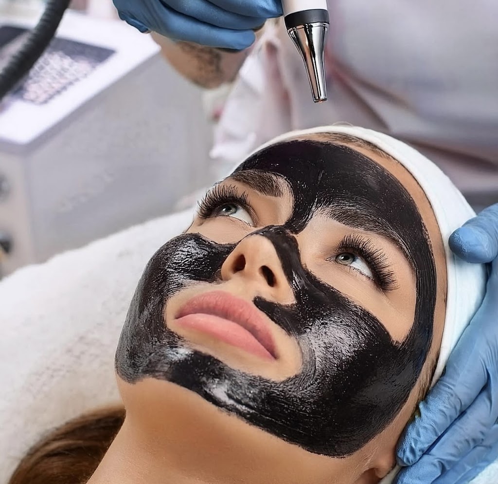 Yamila Burgos Face & Body