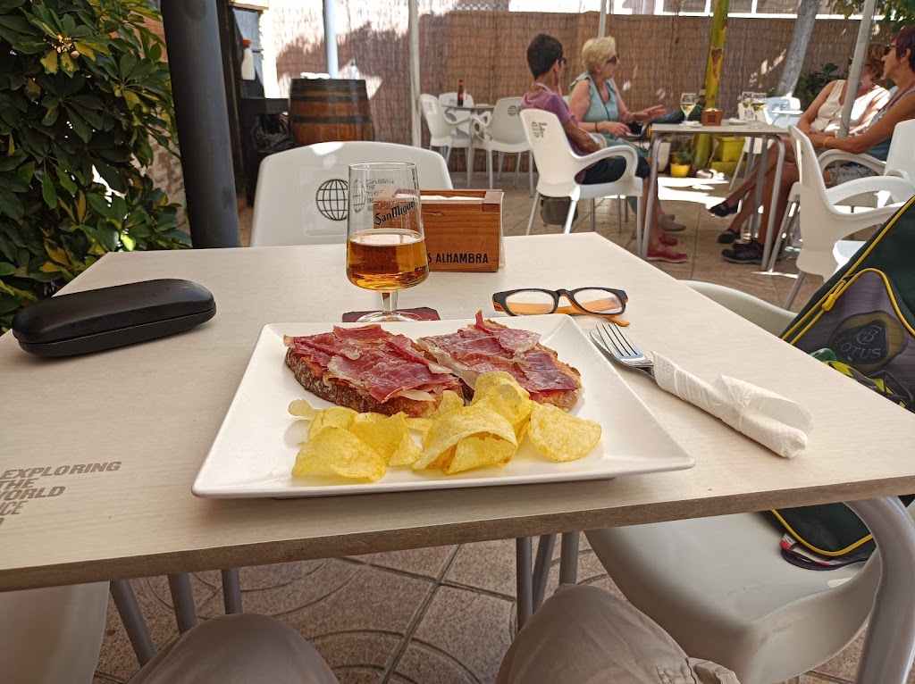 Bar Garbeo — Comida y bebida