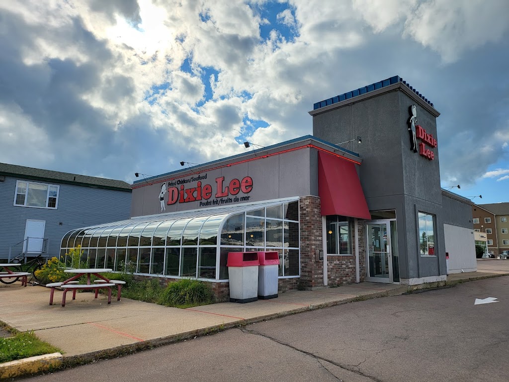 Dixie Lee in Moncton