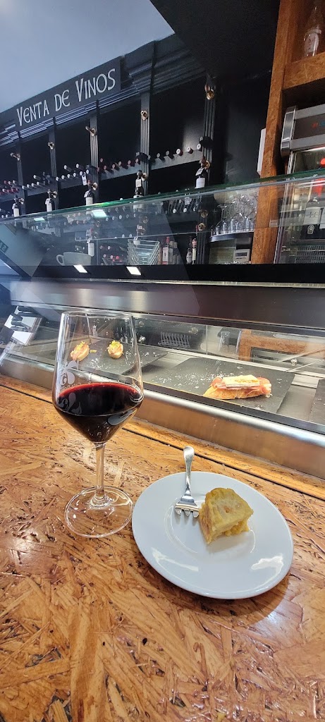 Restaurante Asador Casa Florencio — Comida y bebida