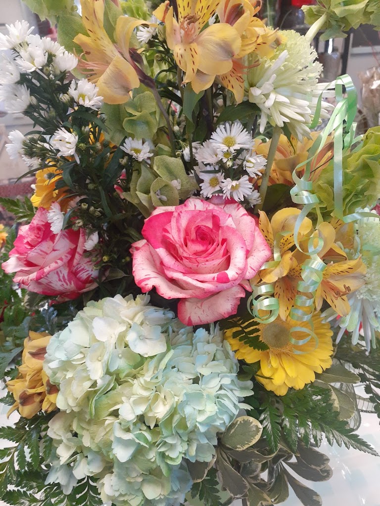 Rain Train Stop Flower Shop Floral Designs Perry Florida