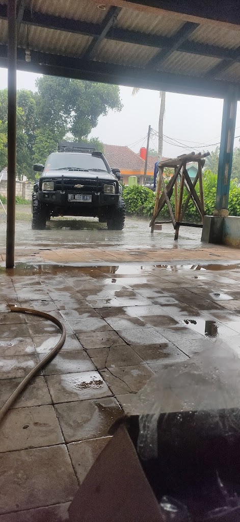 Bengkel mobil RESTIA MOTOR