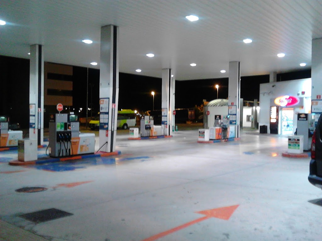 Gasolinera Larotxaansoain — Estacion de servicio